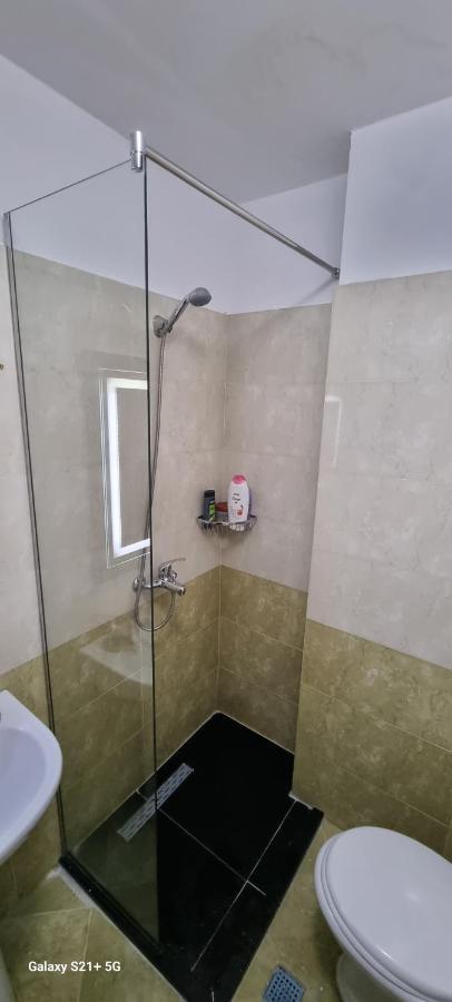 Tirana Daily Rental Apartments 1 Exteriör bild
